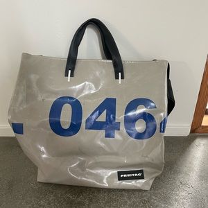 Freitag Messenger Bag Slim